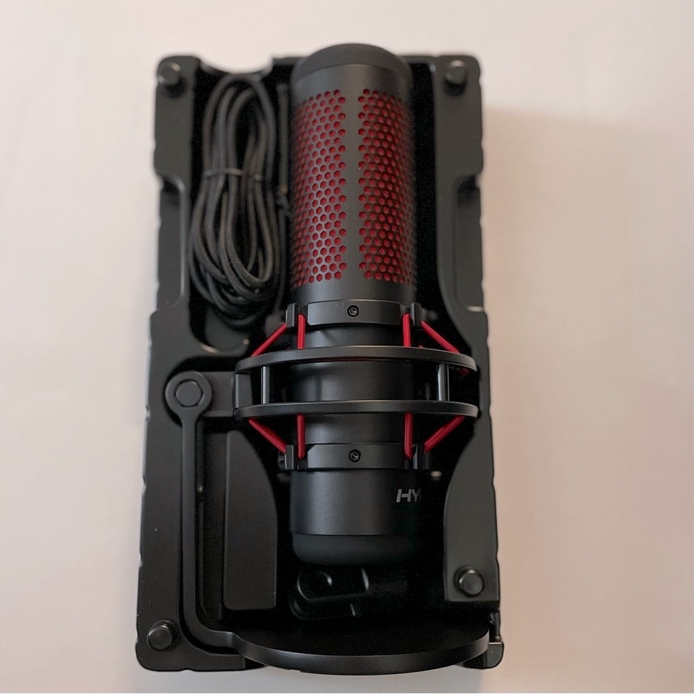 Hyper x quadcast microphone new open box